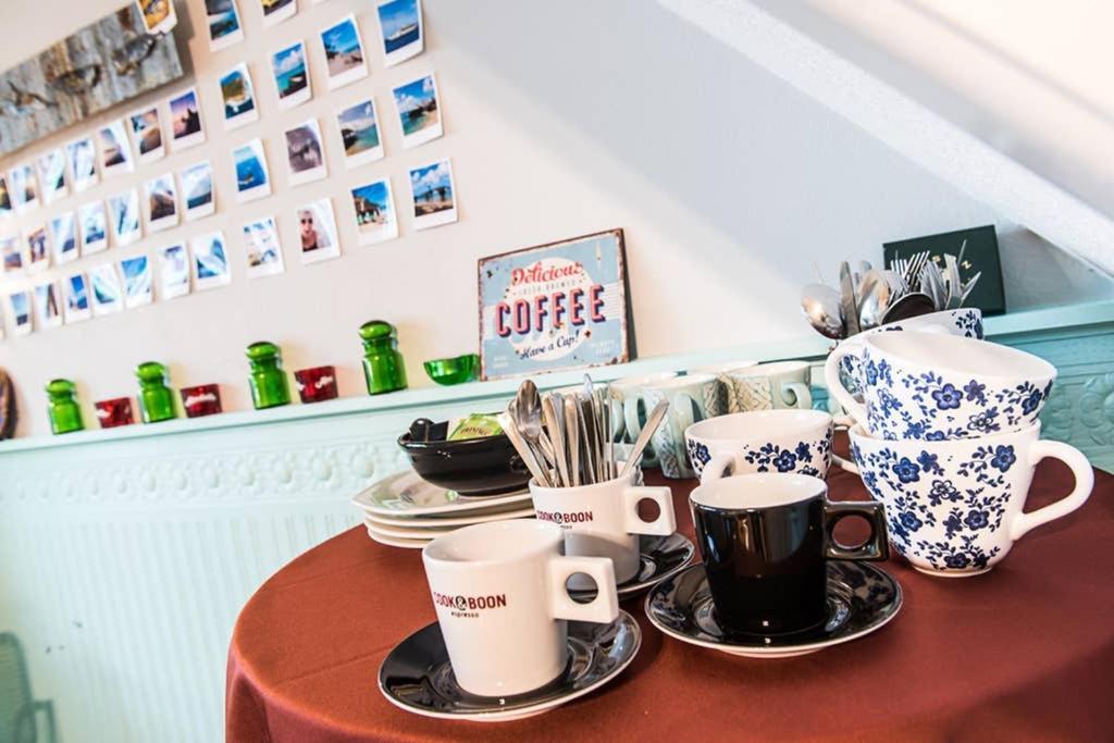 Vakantiewoning In Mol Centrum Met Eigen Bar "Casacuriosa" ภายนอก รูปภาพ