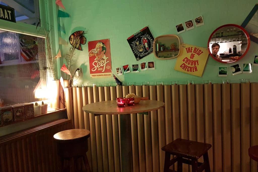 Vakantiewoning In Mol Centrum Met Eigen Bar "Casacuriosa" ภายนอก รูปภาพ